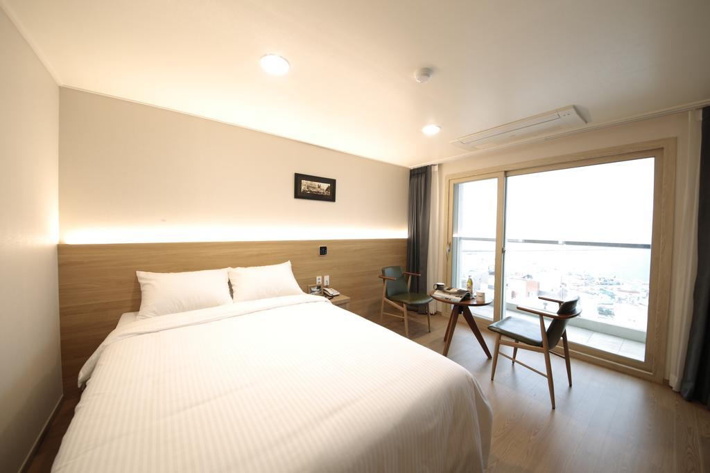 Harbor Hotel Jeju Esterno foto